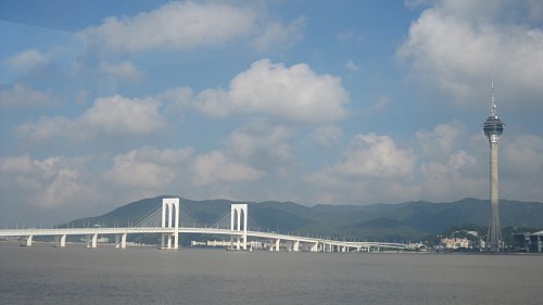 澳门嘉乐庇大桥